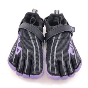 Fila Skele-Toes Water Finger Shoes  Black/lilac Size 9🌴